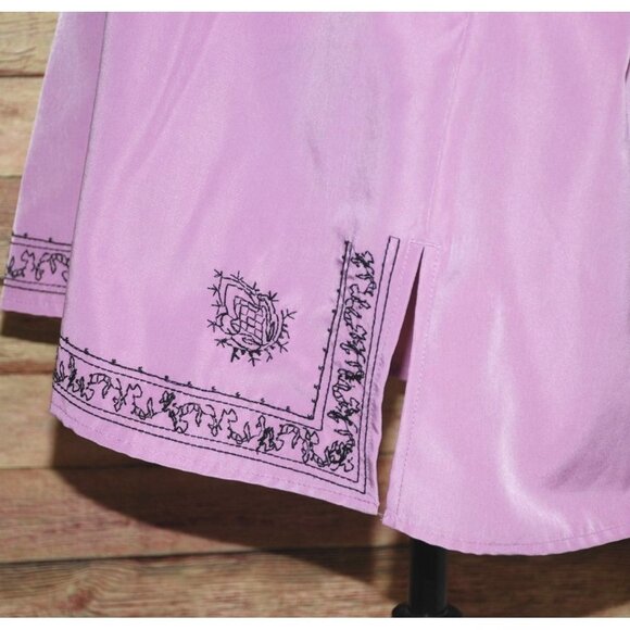 Brylane Woman Collection Purple Lilac Tunic Blouse Size 1X Embroidered V-Neck - Picture 6 of 10